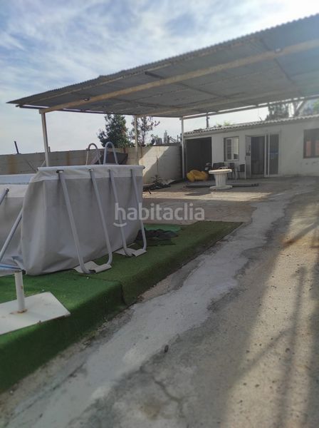 Foto 88469379-f3ae-40d8-a393-6d1ea8237ed8. Edificio  con varias plantas en beade en Valadares - Beade Vigo
