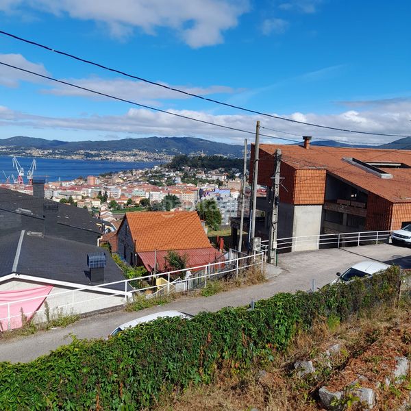 Foto 2fd6a839-638b-436c-92e8-c16dfad4f111. Terreny residencial a Lavadores Vigo