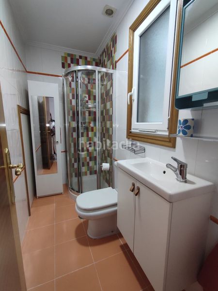 Foto 063eb338-e0a3-4865-8823-004c27423bc0. Lloguer casa adossada amb xemeneia calefacció a Coia Vigo
