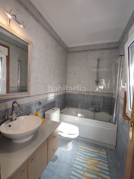 Foto 2cbdde52-e315-47b7-a283-9208d6810143. Lloguer casa adossada amb xemeneia calefacció a Coia Vigo