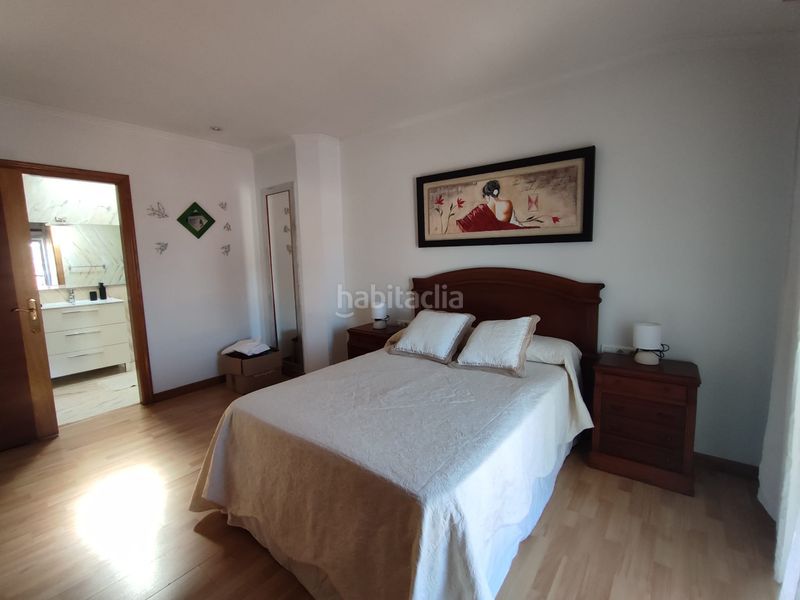 Foto c102d2fc-f408-4c8e-8bce-cecabcdb1f05. Lloguer casa adossada amb xemeneia calefacció a Coia Vigo