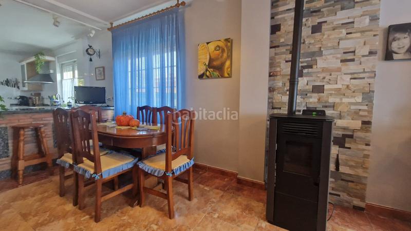 Foto 995110e5-f354-458a-b5db-4e31250089a9. Chalet avec parking dans Villalobón