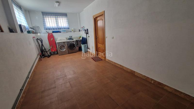 Foto c47af7af-0924-40c5-9021-6943c5b9c70c. Chalet avec parking dans Villalobón