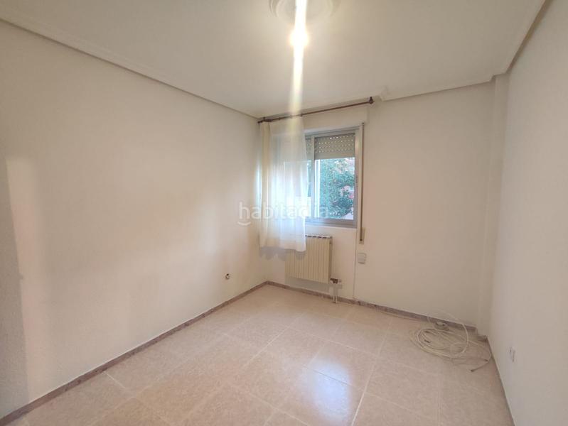 Foto 5ffd4a27-8233-46eb-aac6-104b62facb61. Pis amb calefacció aparcament a Ave María Palencia