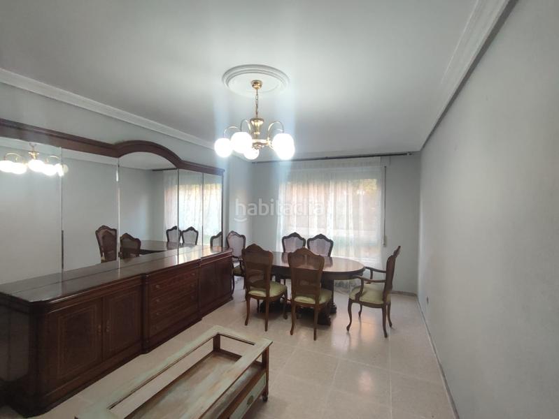 Foto edc99fea-0fae-4db5-b821-a6a1577162a3. Pis amb calefacció aparcament a Ave María Palencia