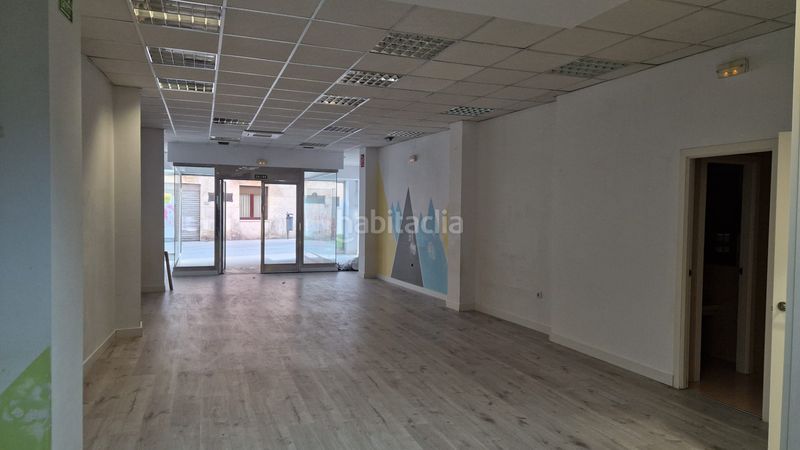 Foto 7aafca6f-ab3a-48f2-bc37-4ef86891daea. Rent business premise with heating in Centro Palencia