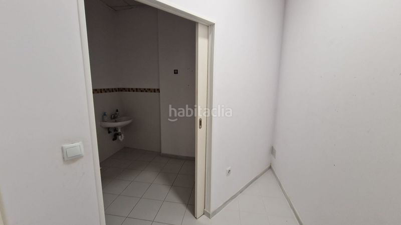 Foto 87f05a31-f9aa-42d7-be2e-31a7c768dacc. Rent business premise with heating in Centro Palencia