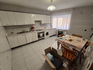 Casa  Calle mayor. Unipal vende fantástica casa de cuatro dormitorios en el centro