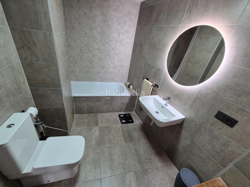Foto b7f80352-4da6-42c4-b65d-b5293a54c850. Appartamento con riscaldamento parcheggio in Centro Palencia
