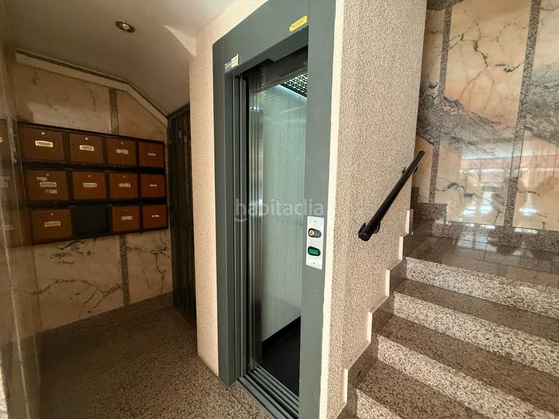 Foto 4e4b9f6b-eb7e-402e-a9ea-ee557947a0da. Piso unipal vende en exclusiva piso para entrar a vivir en francisco pizarro, en la zona de avda santander (ave maria). en Palencia