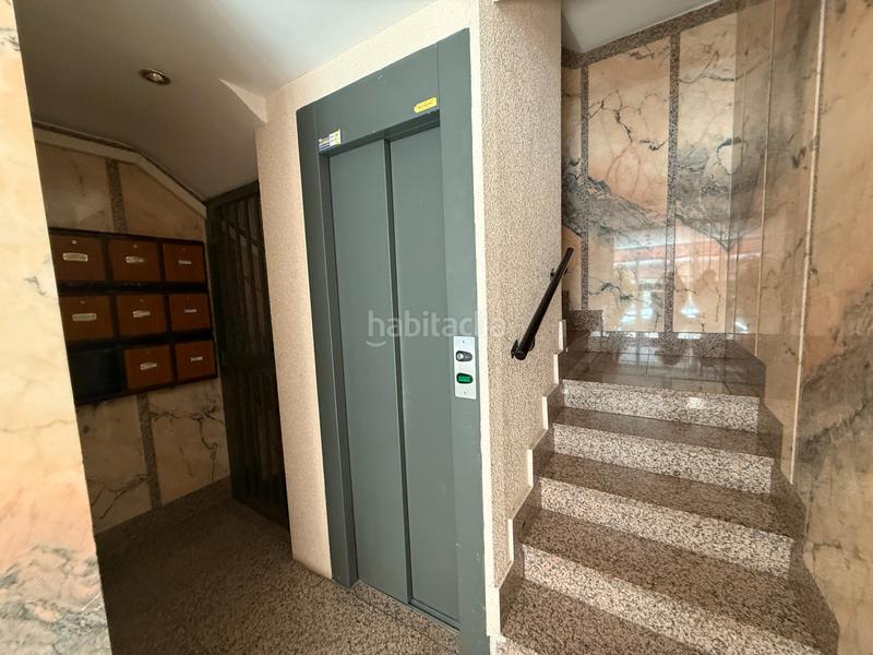 Foto 78e4aae6-c289-47d8-9c22-6b352938682b. Piso unipal vende en exclusiva piso para entrar a vivir en francisco pizarro, en la zona de avda santander (ave maria). en Palencia