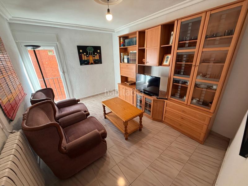 Foto 811f059e-6ada-4311-87d7-39e867799b85. Piso unipal vende en exclusiva piso para entrar a vivir en francisco pizarro, en la zona de avda santander (ave maria). en Palencia