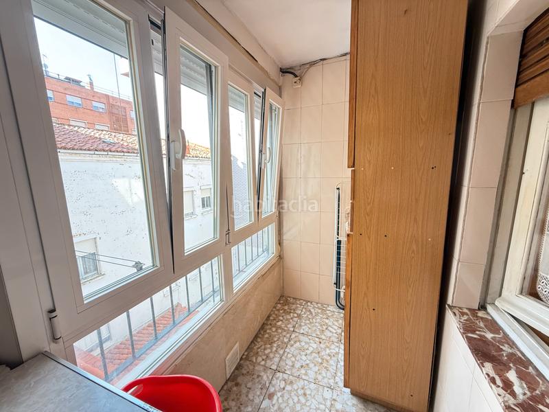 Foto c3b4e2ec-3ac1-4987-8387-d4bd411025be. Piso unipal vende en exclusiva piso para entrar a vivir en francisco pizarro, en la zona de avda santander (ave maria). en Palencia