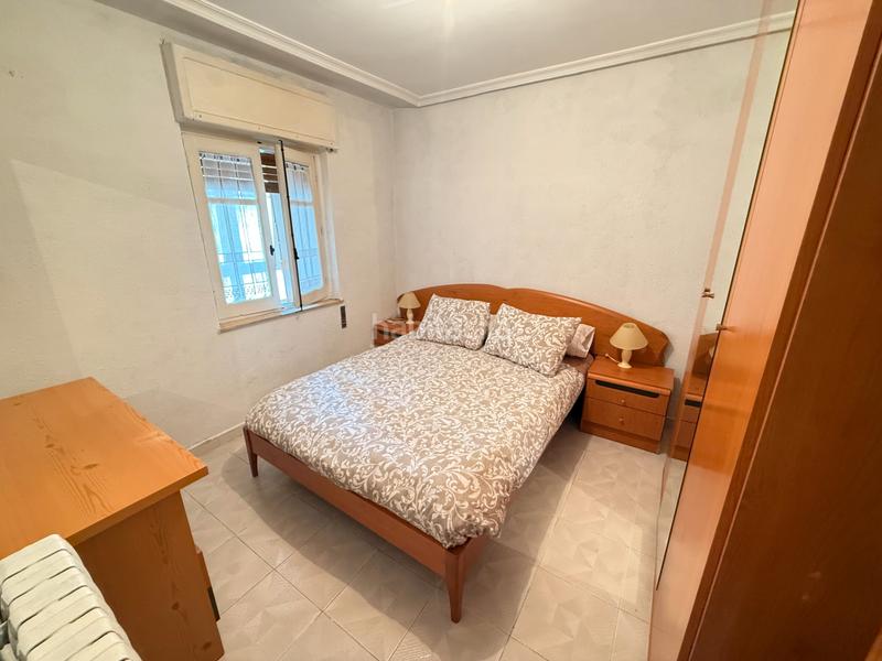 Foto fb273a8e-6d87-473f-b269-98498fe7c173. Piso unipal vende en exclusiva piso para entrar a vivir en francisco pizarro, en la zona de avda santander (ave maria). en Palencia