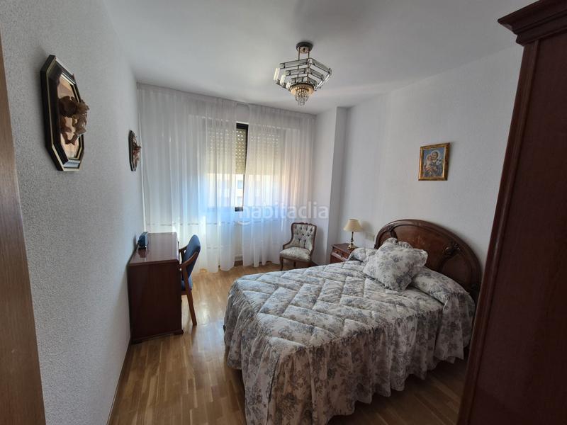 Foto cd7c26c6-28b4-4f89-8c6f-d13fa05b45b9. Pis amb calefacció aparcament a Ave María Palencia