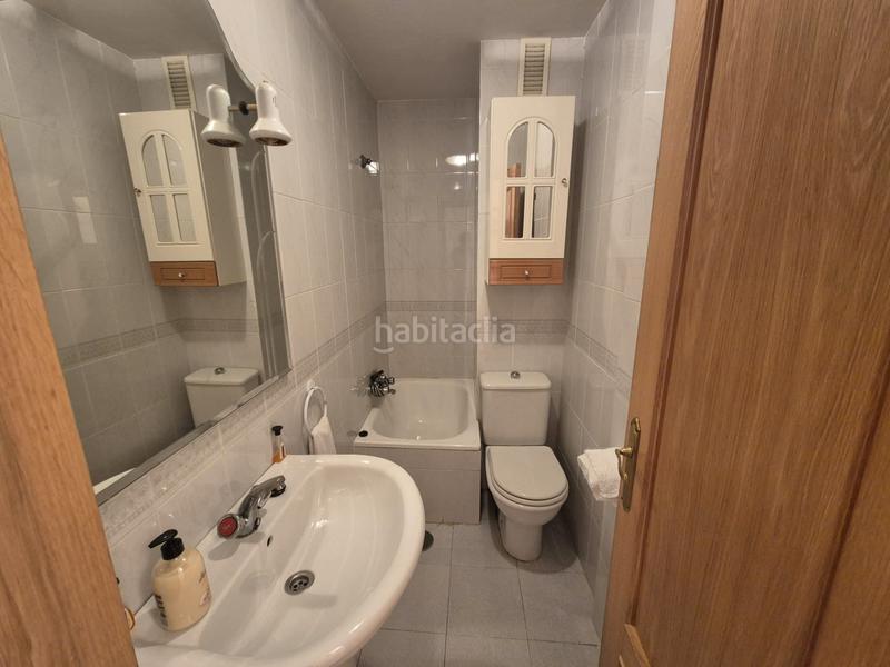 Foto e0a5e2e5-45c4-48cb-b98f-1226015c5f27. Pis amb calefacció aparcament a Ave María Palencia