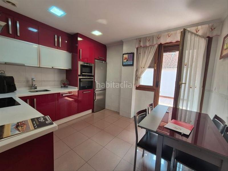 Foto 4af8cec3-6499-4b79-9e90-02e2066950d2. Chalet avec chauffage dans El Cristo Palencia