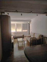 Pis  Calle gil de silo. Unipal vende en exclusiva una vivienda a escasos minutos del sal