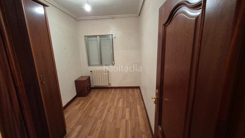Foto 0af17153-b478-42fd-b212-7a12eee21e30. Piso ¡unipal vende en piso, para entrar a vivir, con tres habitaciones y trastero, a escasos minutos del centro, en San Juanillo. en Palencia