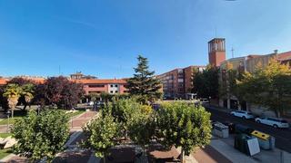 Pis  Plaza san juanillo. Unipal vende piso de tres dormitorios con muchísimas posibilidad