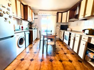 Etagenwohnung  Plaza de cervantes. Unipal ofrece oportunidad única de inversión o vivienda familiar