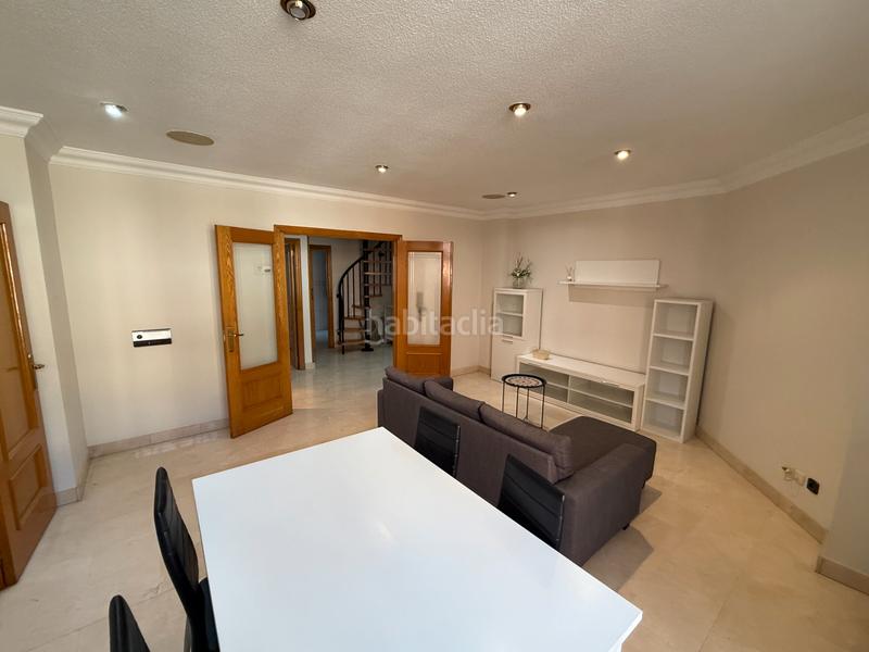 Foto cf8edec0-69d8-4e6d-b09c-e7f60620cc2f. Flat with heating parking in Centro Palencia