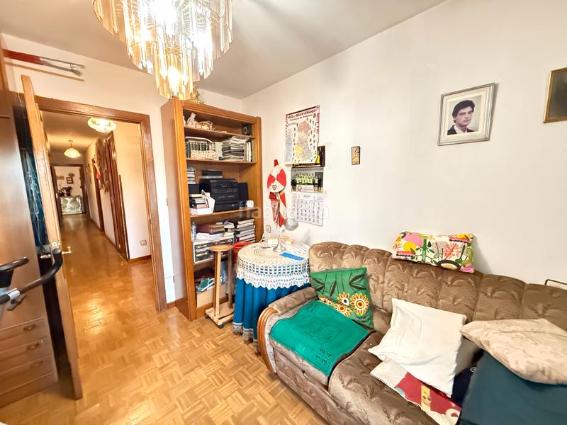 Foto 2720a07f-5a71-4ba3-aa73-15cca42f8508. Pis amb calefacció aparcament a Pan y Guindas Palencia