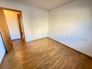 Foto 42d6e93e-c237-42de-b795-add0ebacdc31. Pis amb calefacció aparcament a Ave María Palencia