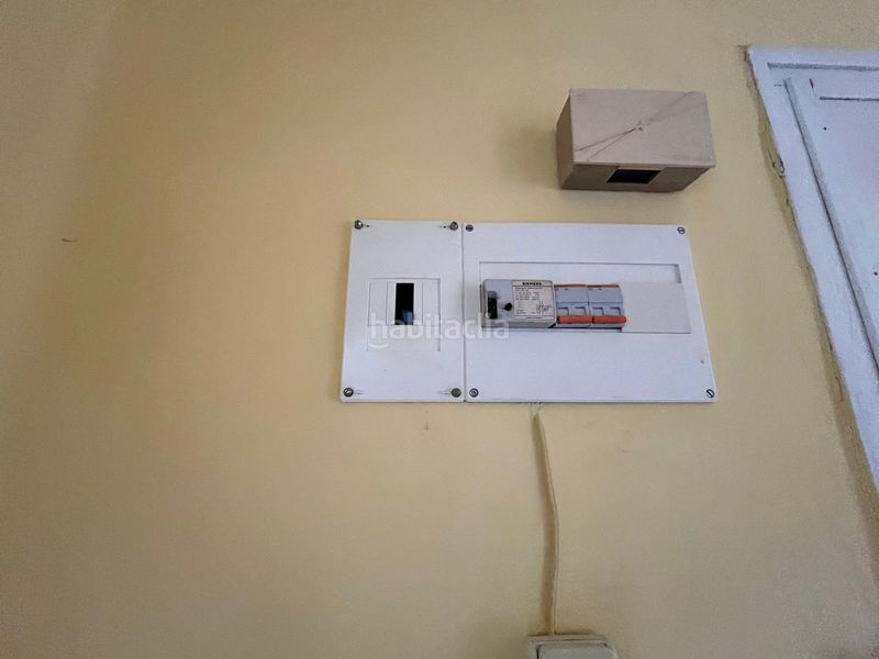 Foto 78d65b27-9938-4670-9f8e-ad138aaf8a5c. Piso unipal vende piso económico de tres dormitorios, un baño, muy luminoso en paseo victorio macho (Ave María). en Palencia