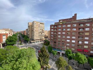 Etagenwohnung  Avenida manuel rivera. Unipal vende piso completamente reformado en pleno centro de pal