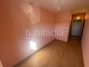 Foto eb9a078b-9e2f-4e43-9b74-ceec6bdbc712. Pis amb calefacció aparcament a San Antonio Palencia
