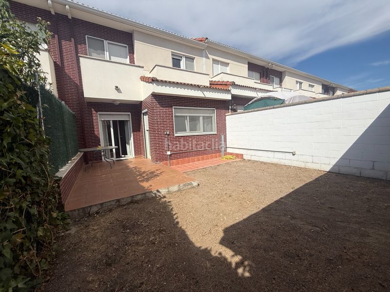 Foto 660e85dd-0aee-4f8d-83b9-986c4df4c22b. Casa adossada amb xemeneia calefacció aparcament a Venta de Baños