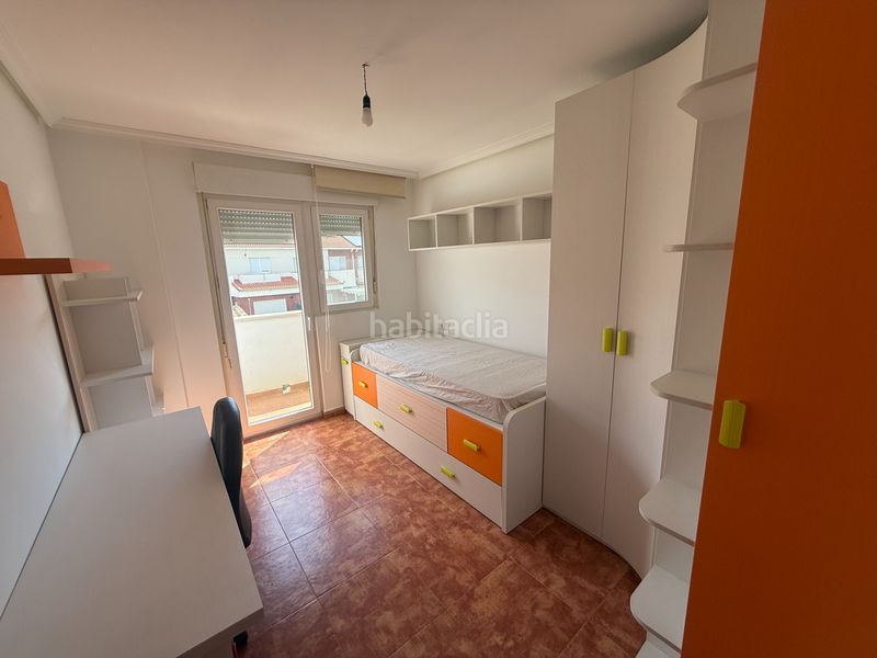 Foto a96ac47d-d0d0-468c-ade6-047e3129ffc2. Casa adossada amb xemeneia calefacció aparcament a Venta de Baños