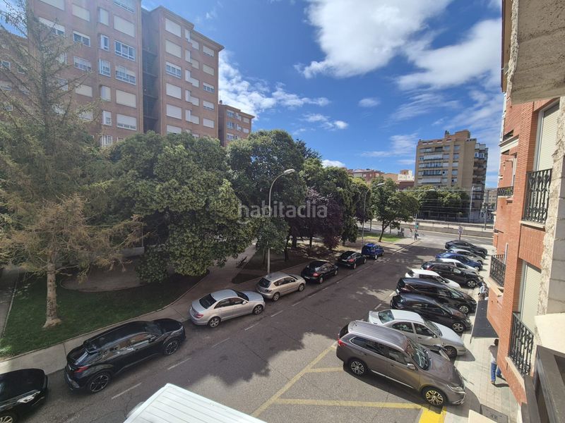 Foto ea0997a6-43a7-405d-af4c-3d5ffdb859c7. Pis amb calefacció aparcament a San Juanillo Palencia