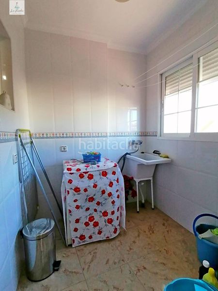 Foto b025b39a-d683-403c-b144-de34b21b480d. Casa con parcheggio in Loja