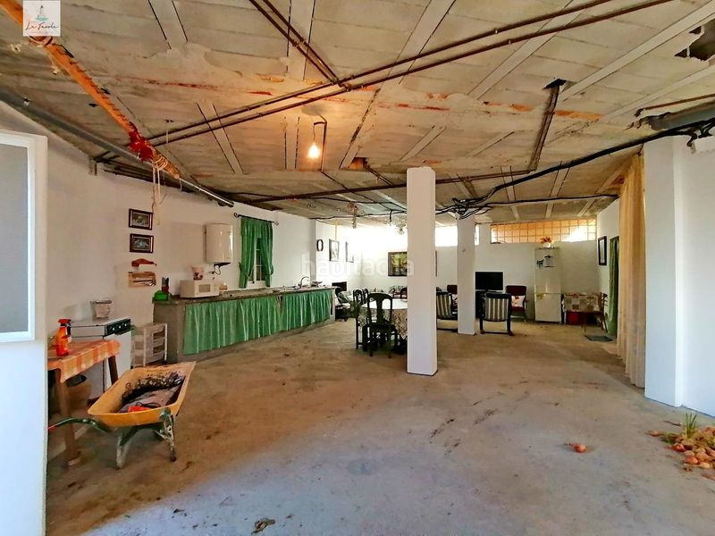 Foto f2477807-fe30-4633-a8f8-0b673aa0fe86. Casa con parcheggio in Loja