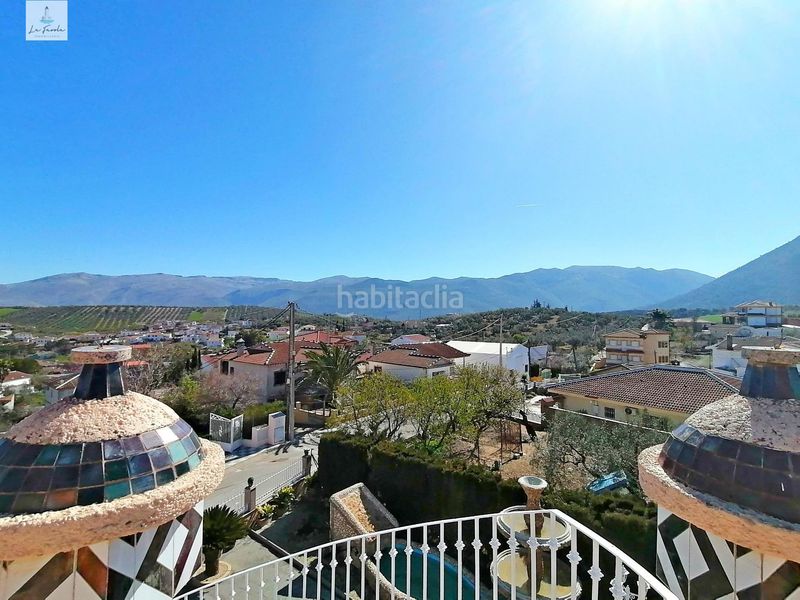 Foto 0d52f400-3999-4386-94b8-b1a9fbfd6443. Casa amb aparcament a Loja