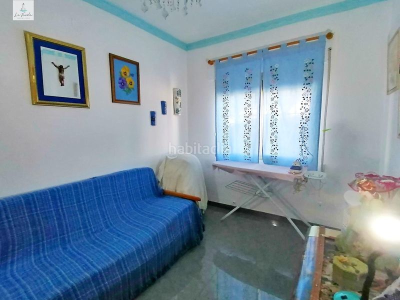 Foto 28f991b0-f9d9-4dea-8f72-d305155633e9. Casa amb aparcament a Loja