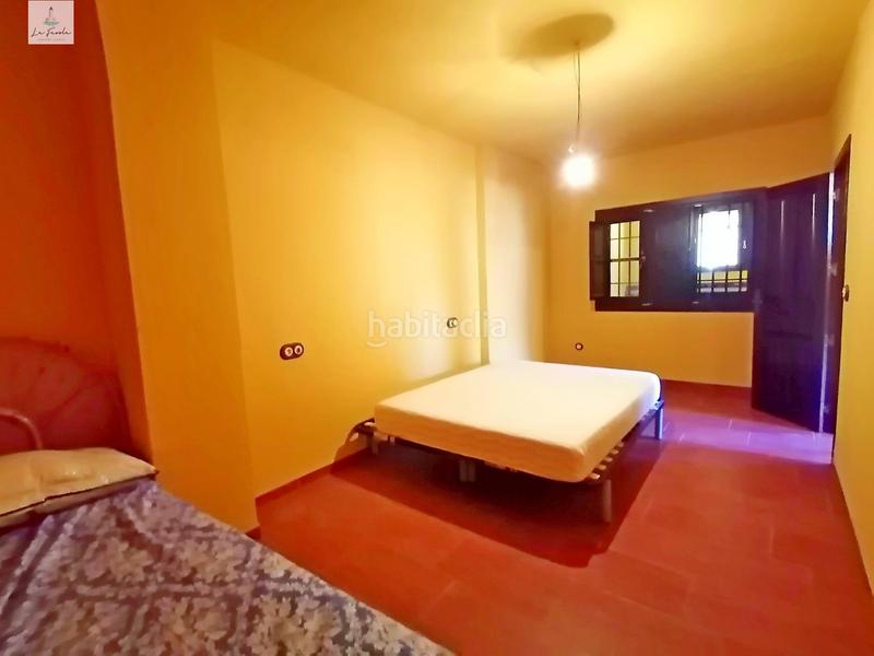 Foto a46e9cf2-87bb-4885-a963-13558afec365. Casa adosada casa estilo rustica de 5 dormitorios en Archidona