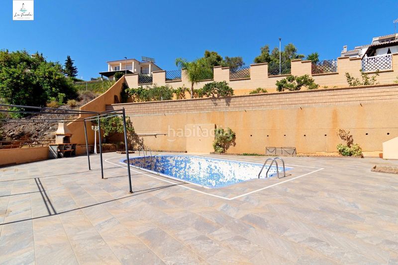 Foto 125857e6-c6ec-4972-bfd0-b421295da10e. Casa amb aparcament piscina a Limonar Málaga