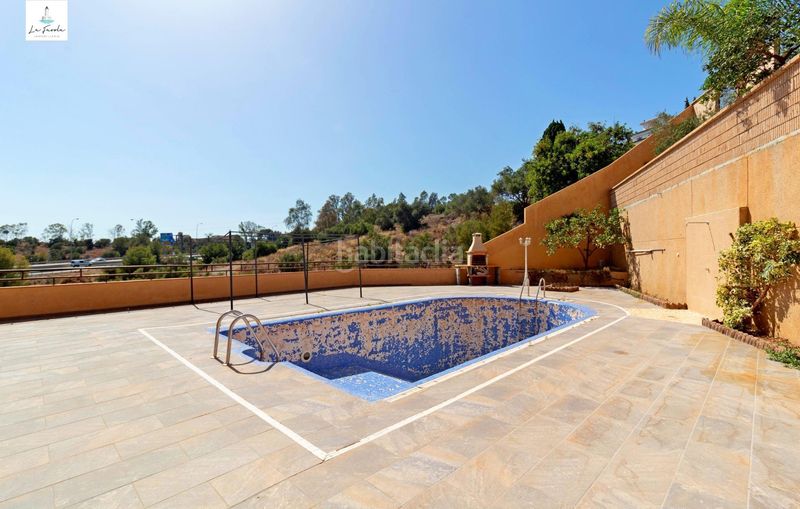 Foto c66071ec-7a7c-4c5a-9063-b55e788c92ea. Casa amb aparcament piscina a Limonar Málaga
