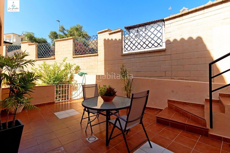 Foto caefb8d1-d5c8-4730-be2e-80d311aaca77. Casa amb aparcament piscina a Limonar Málaga
