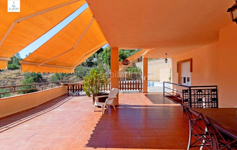 Foto d7549a20-efd8-4219-ba5a-b820be53dcdb. Casa amb aparcament piscina a Limonar Málaga