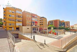 Aparcament cotxe  Plaza flores. Plaza de parking en plaza de las flores arroyo de la miel