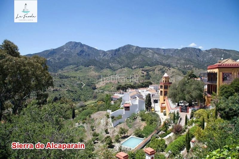 Foto fcc033b8-aa42-4ac5-b0dd-38eb17c3e3a6. Casa amb aparcament a Carratraca