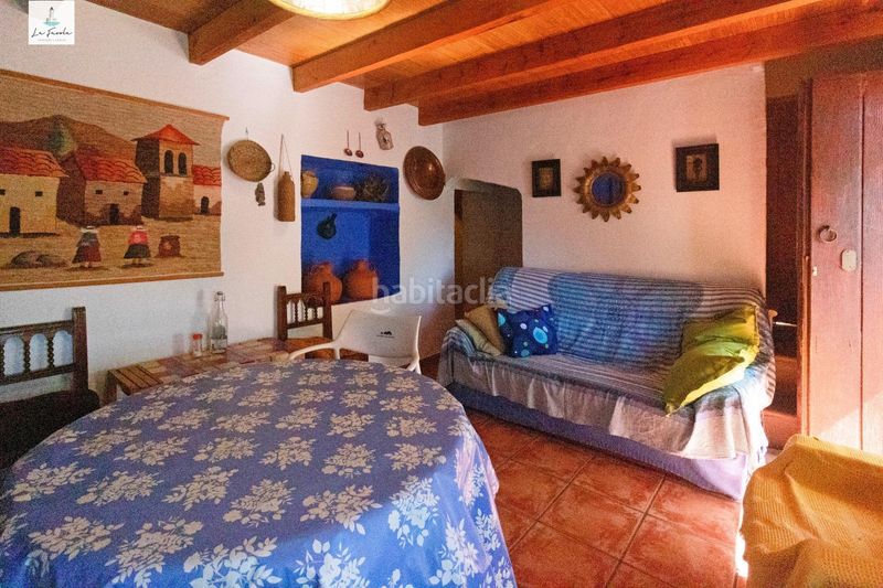 Foto b5689939-7e12-4376-961d-c43351ff3a55. Masia amb calefacció aparcament a Archidona
