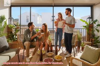 Etagenwohnung in Álora. Piso de 2 dormitorios con piscina en barriada del puente alora