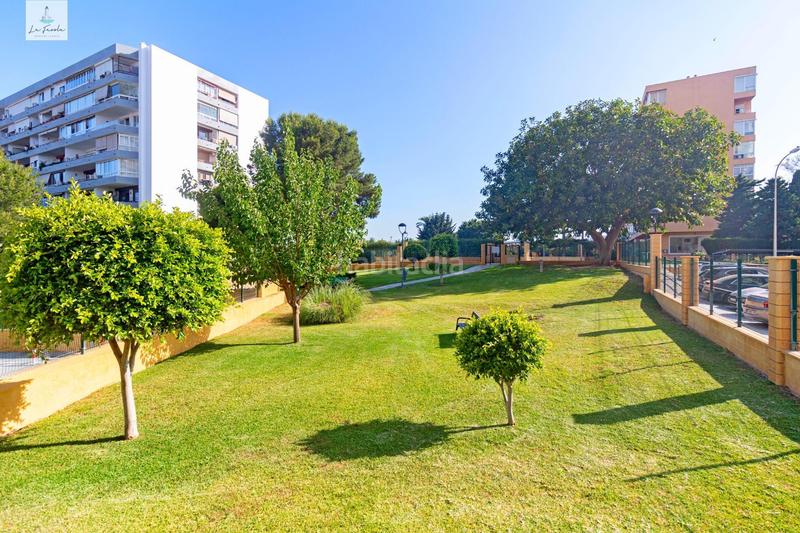 Foto 662dc74f-2049-4044-975c-fa662d3cc817. Location appartement avec chauffage piscine dans La Colina Torremolinos