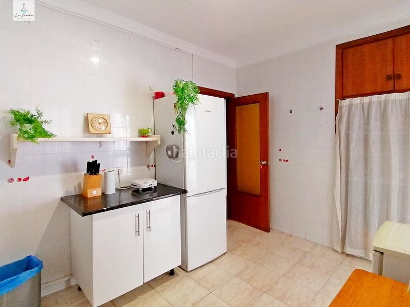 Foto 96b22bb9-b6e1-4aa8-ad0b-98146f8e3eaa. Casa adossada amb aparcament a estación de Cártama Cártama