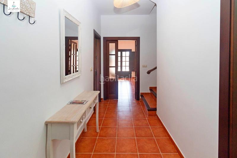 Foto 3bce8a74-8649-4620-938f-510cb2b34abe. Alquiler casa adosada chalet adosado en alquiler en Archidona